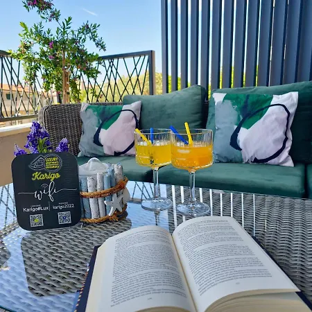 Luxury Karigo Apartamento