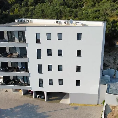 Luxury Karigo Apartamento